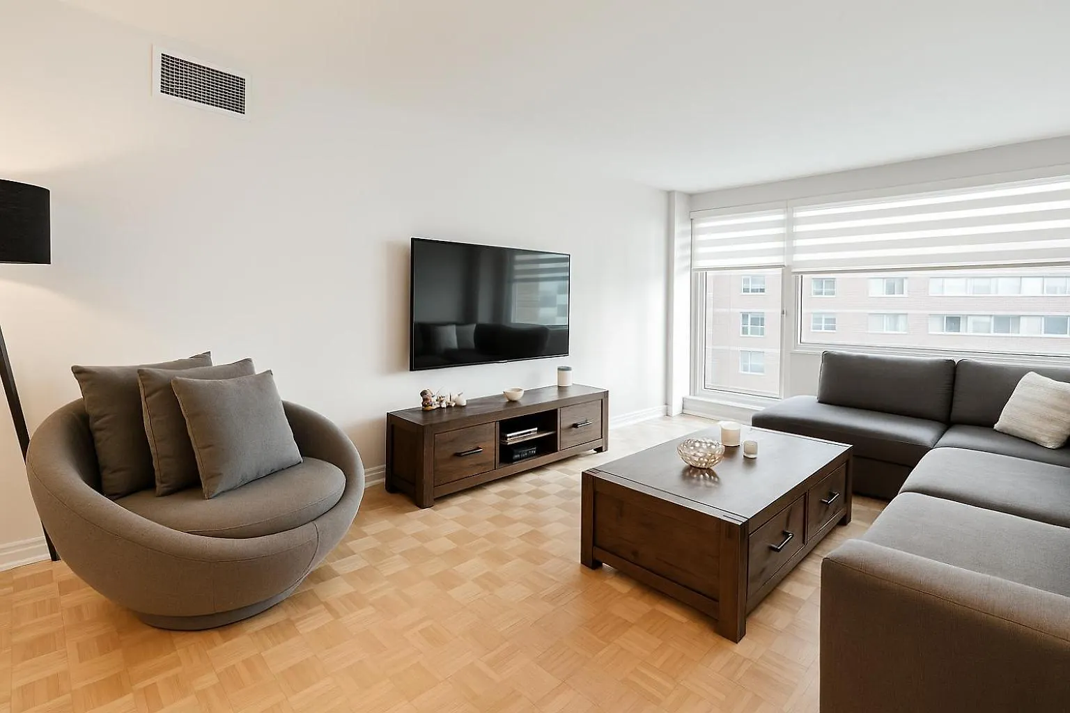 Golden Mile Luxe Apartment contacts